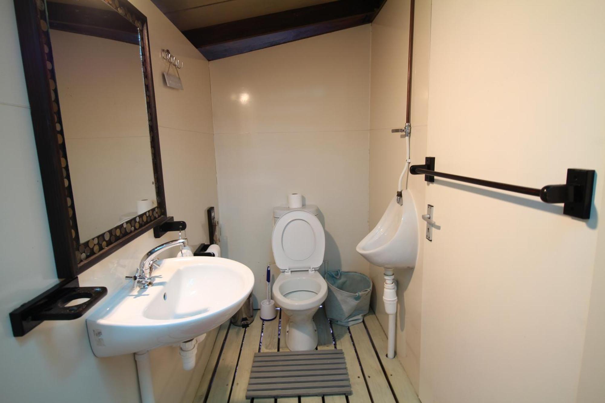 Mali Boutique Lodge & Tube 'N Axe Budget Accommodation Stormsrivier Cameră foto